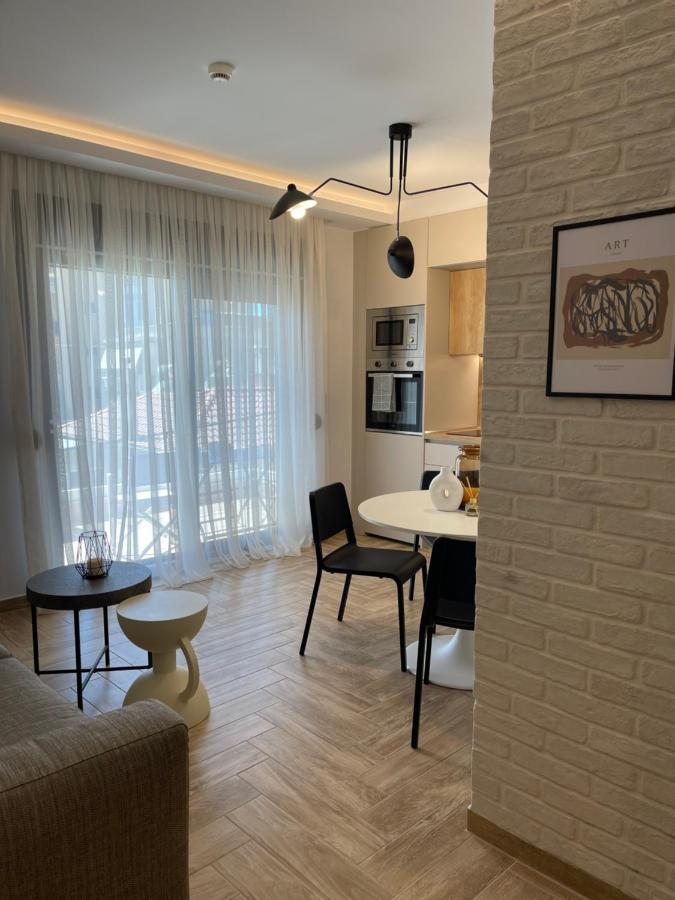 Apartment C&c3