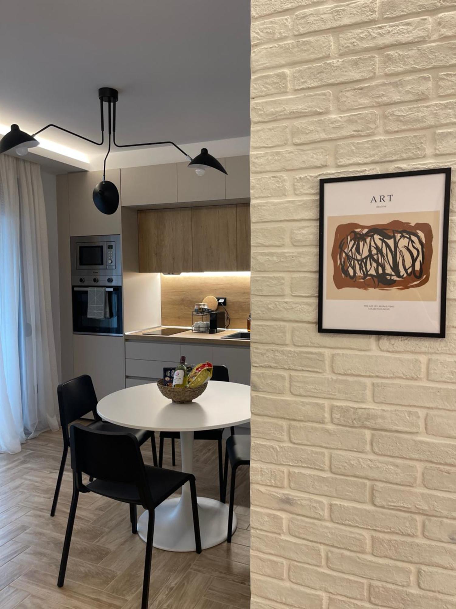 Apartment C&c3