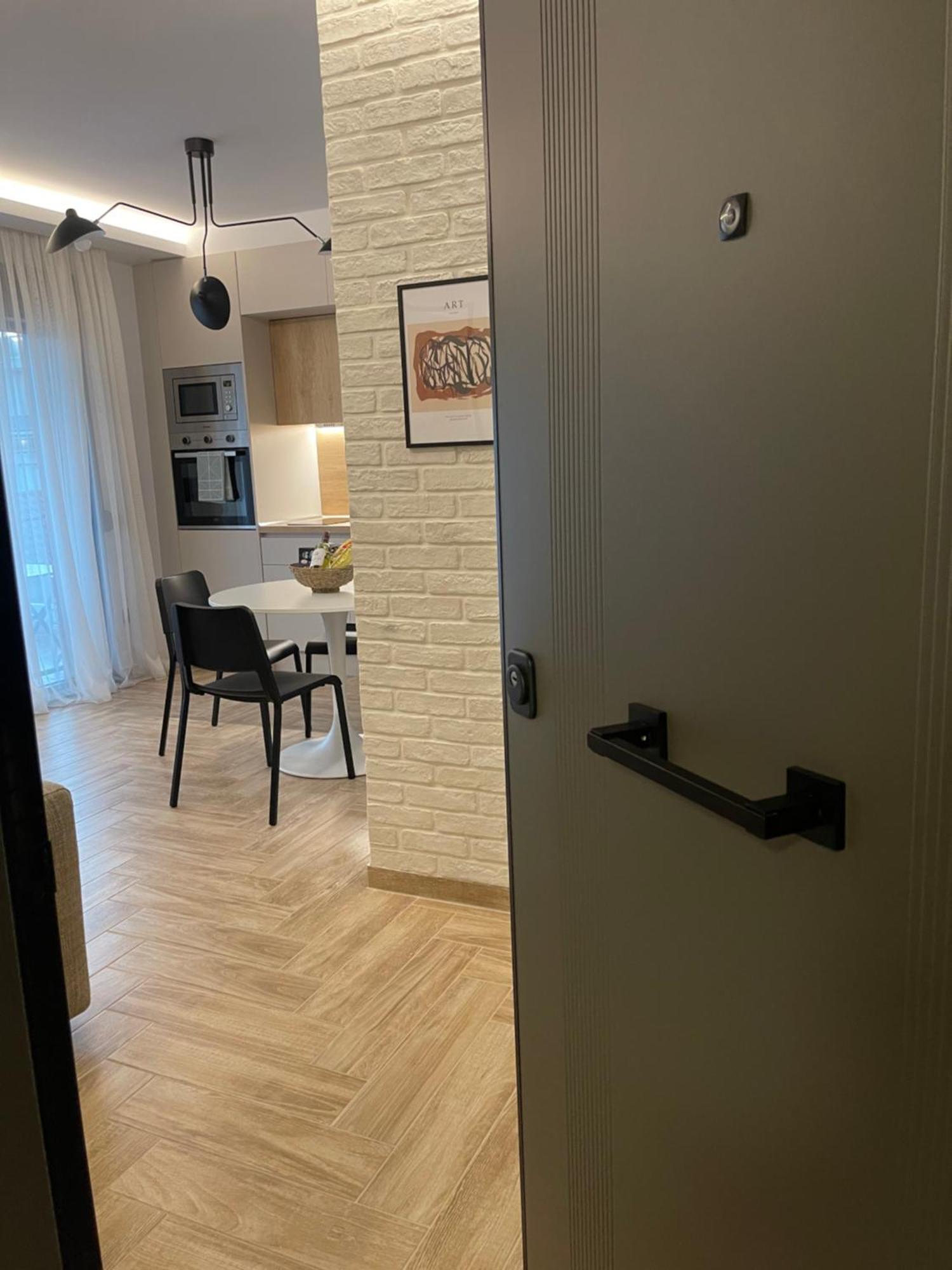 Apartment C&c3 *